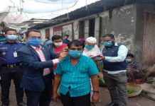 বরিশালে মাক্স না পরায় ৬৭ জনকে জরিমানা