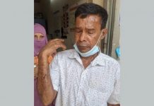 আমন্ত্রণ না করায়, বরিশালে বেদম পেটানো হল পূজা কমিটির নেতাকে