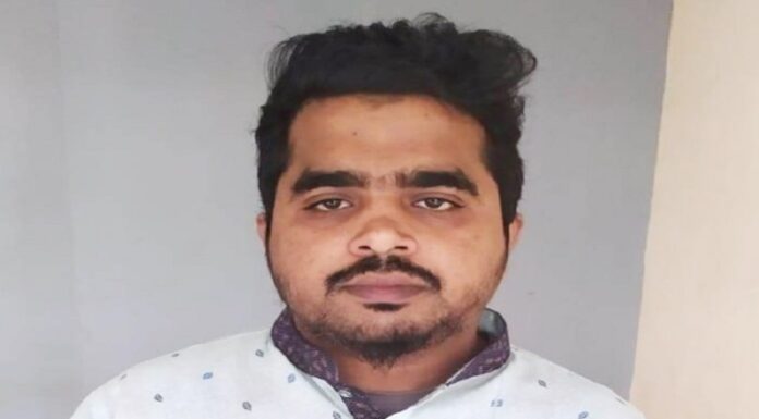 নাস্তার লোভ দেখিয়ে ছাত্রকে বলাৎকার, মাদ্রাসা শিক্ষক গ্রেপ্তার