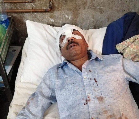 বাকেরগঞ্জে ইয়াবা সেবনে বাধা দেয়ায় ২ জনকে পিটিয়ে রক্তাক্ত জখম