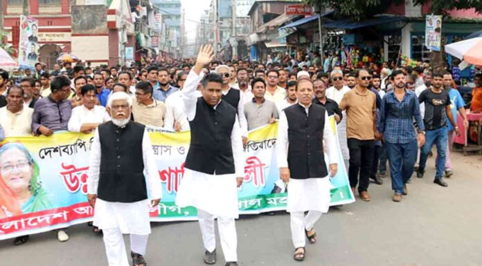 ‘জনপ্রিয়তা যাচাই করতে নৌকার বিরুদ্ধে সাদিক’