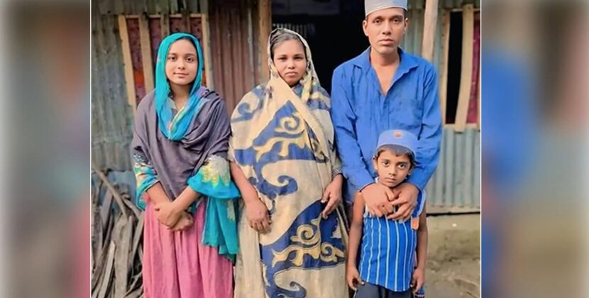 গৌরনদীতে একই পরিবারের চারজনের ইসলাম ধর্মগ্রহণ