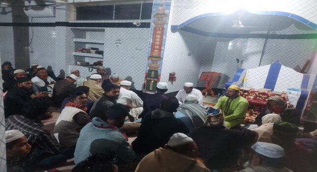 বরিশাল সদর উপজেলায় দোয়া ও মিলাদ মাহফিল অনুষ্ঠিত হয়েছে।