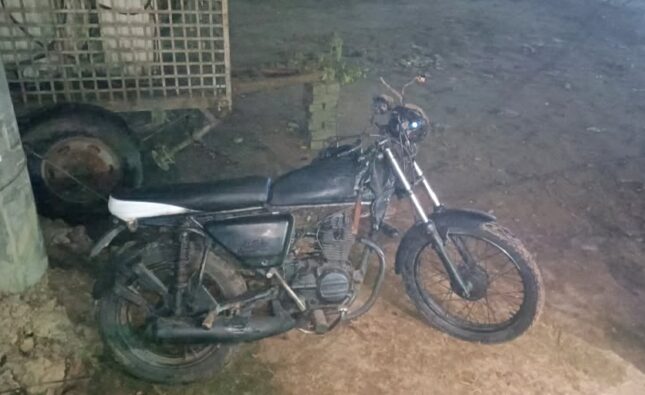 রূপাতলীতে ট্রাকের নিচে ঝরল দুই তরুণের প্রাণ, গভীর রাতে শোকস্তব্ধ বরিশাল