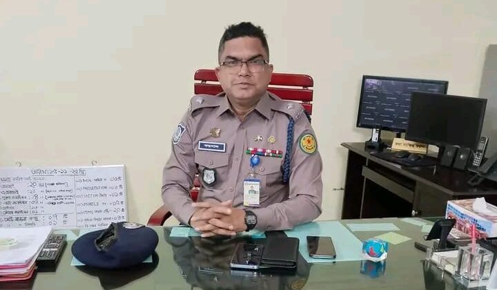 আ’লীগ আমলে ওসি ফয়সাল আহমেদের উত্থান ও সম্পদ নিয়ে প্রশ্ন, বরিশালের মামলায় আসামি