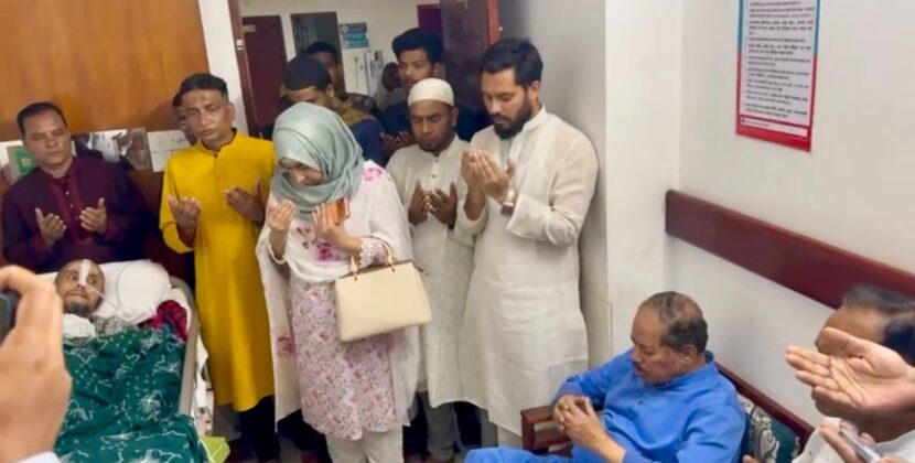 ক্যান্সার আক্রান্ত যুবদল নেতা মামুনকে দেখতে হাসপাতালে এমপি মজিবুর রহমান সরোয়ার, পাশে থাকার আশ্বাস