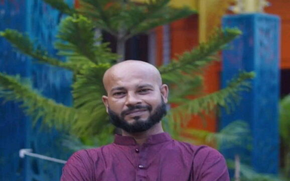 বরিশাল কলেজের সামনে বিএনপি কর্মী টিপুকে কুপিয়ে জখম, হাসপাতালে ভর্তি