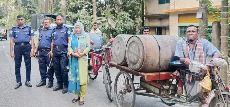 বাড়িতে ৫৮০ লিটার ডিজেল মজুত, ব্যবসায়ীকে জরিমানা