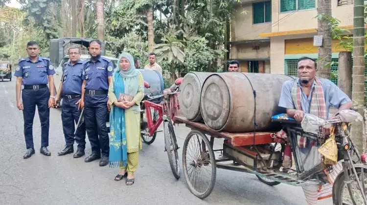 বাড়িতে ৫৮০ লিটার ডিজেল মজুত, ব্যবসায়ীকে জরিমানা