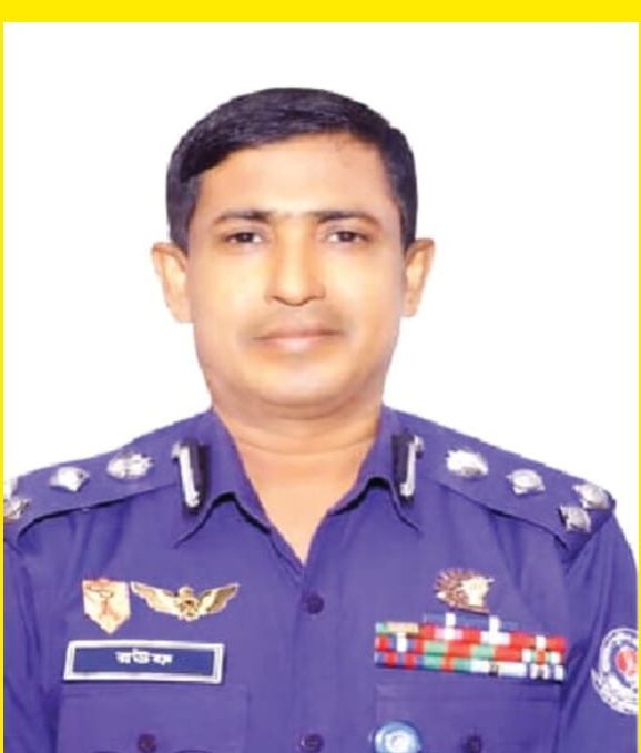 বারবার বৈষম্যের শিকার ডিআইজি গোলাম রউফ, বাধ্যতামূলক অবসরের তালিকা ঘিরে তোলপাড়