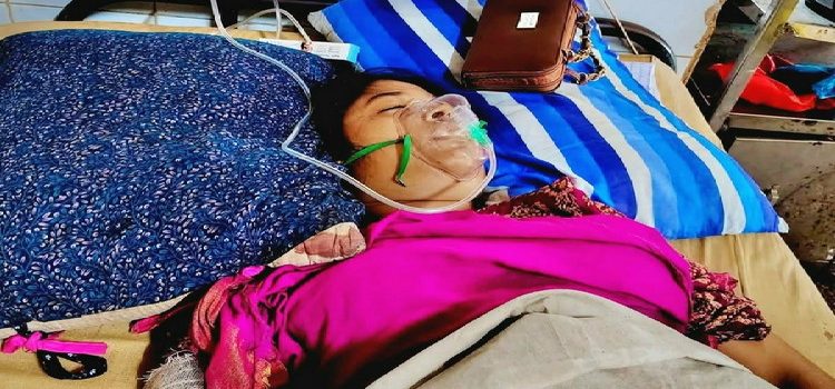 চরমোনাইয়ে মাদ্রাসা ভবনের ৬ তলা থেকে লাফিয়ে ছাত্রীর ‘আত্মহত্যার চেষ্টা’ নাকি হত্যাচেষ্টা? রহস্যের দানা বাঁধছে