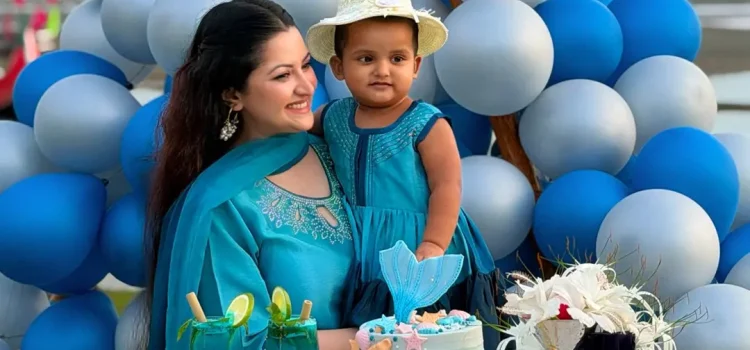 মেয়ের জন্মদিনে আবেগে ভাসলেন পরীমণি