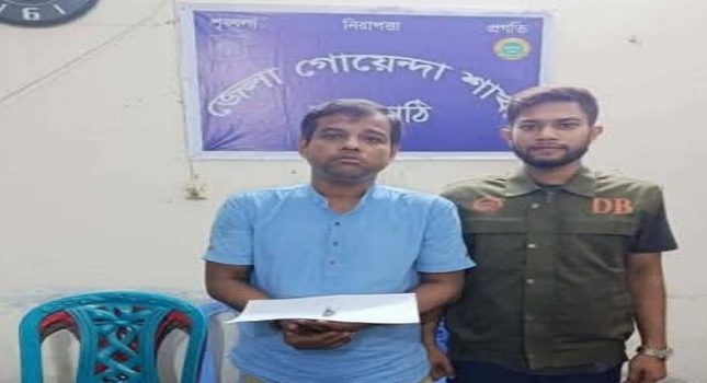 ঝালকাঠিতে ২০ পিস ইয়াবাসহ মন্দিরের পুরোহিত গ্রেফতার