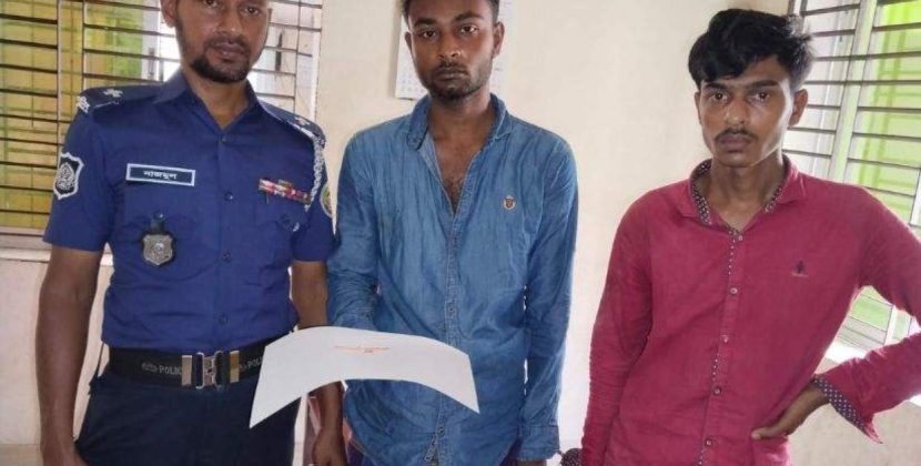 ২১ পিস ইয়াবা ট্যাবলেটসহ দুই যুবক আটক