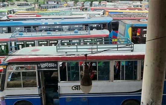 খুলনা-বরিশাল বিভাগের ৫ জেলায় ১৪ জুন থেকে পরিবহন ধর্মঘটের ঘোষণা