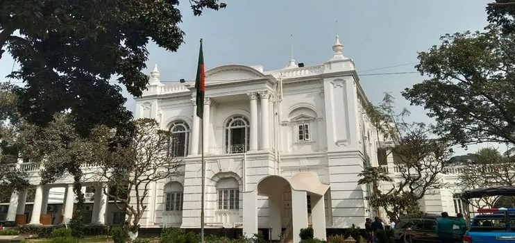 ওপরের চাপ আছে, যেকোনো মূল্যে আসামিদের ধরতে হবে