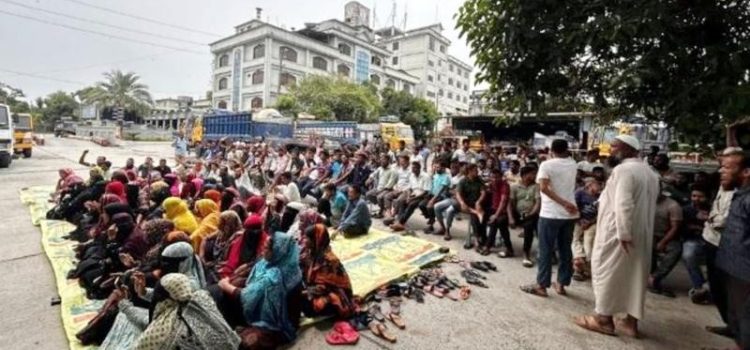 বরিশালের অলিম্পিক সিমেন্ট বন্ধ ঘোষণা, দিশেহারা তিন শত শ্রমিক!