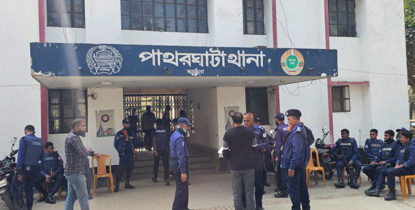 জমি নিয়ে বিরোধের জেরে পাথরঘাটায় রিকশাচালককে হত্যার অভিযোগ