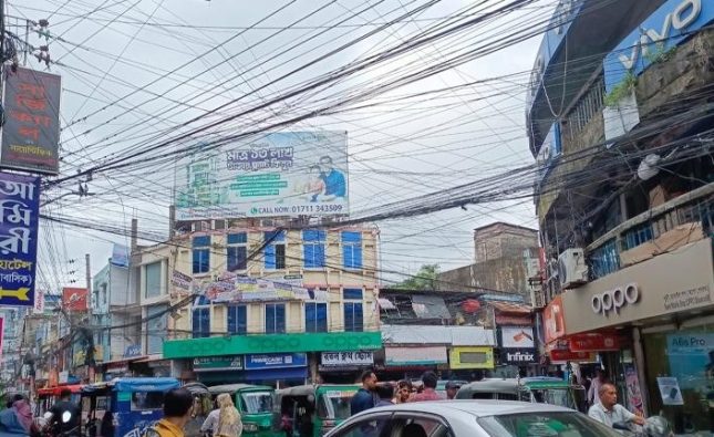৩ দশক ধরে অচল বরিশালের ট্রাফিক সিগন্যাল