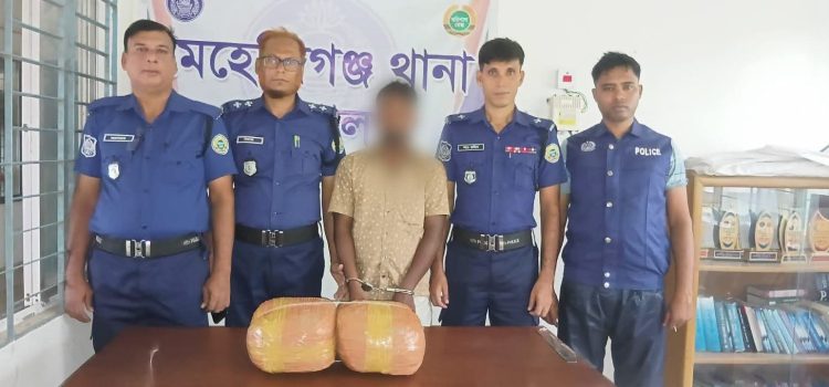মেহেন্দিগঞ্জে ৫ কেজি গাঁজাসহ যুবক আটক